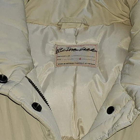 We The Free Big Energy Puffer - Picture 4 of 10